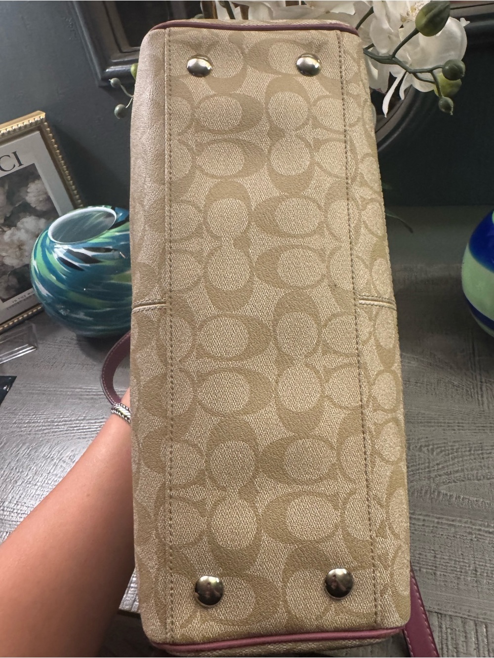 Like NEW Coach Beige Signature Satchel with Deep Lavender Trim - PRETTY 💖 - Picture 8 of 9